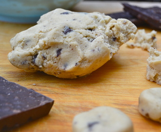 Raaka cookie dough – herkutteluun sellaisenaan