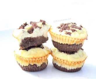 Mini muffins with brownie crust