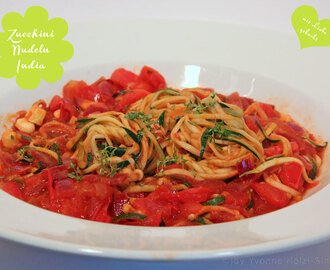 Zucchini Pasta Indian Style ala *ups* - #challengetauglich #vegan