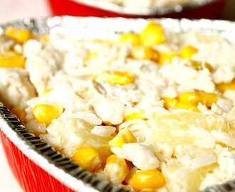 Sałatka z kurczakiem, ryżem i ananasem, czyli klasyka piknikowa