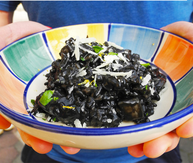 Black cuttlefish risotto / Crni rižoto od sipe / Tumma mustekala risotto