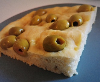 Focaccia alle olive