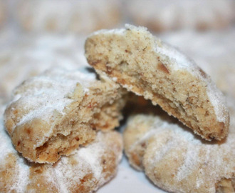 Zachte koekjes met amandelen en sesamzaad