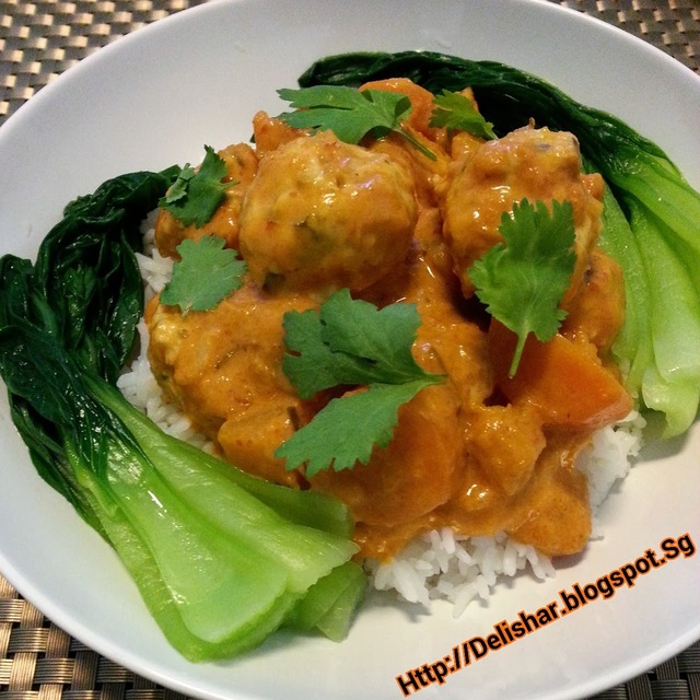 Thai Spiced Chicken Meatballs in Pumpkin Curry