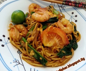 Chinese Style Mee Goreng (Tze Char Malay Fried Noodles)