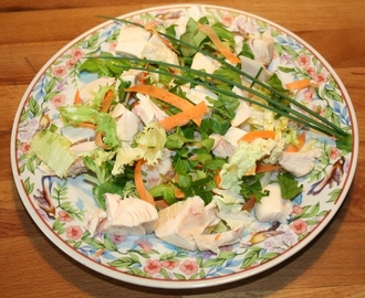 Salade thaïe au poulet fumé