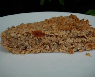 Tropical Honey flapjacks with gluten-free version