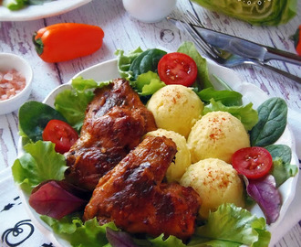 Fűszeres, pikáns csirkeszárnyak parmezános burgonyapürével
