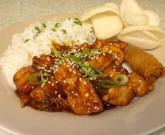 General Tso's chicken - a real crowd pleaser!