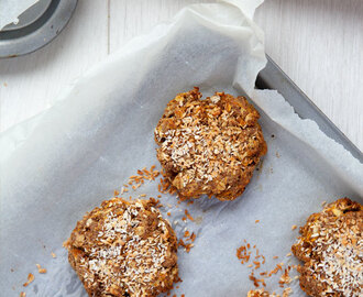Jumbo carrot cake breakfast cookies + win a copy of The Superfood Kitchen