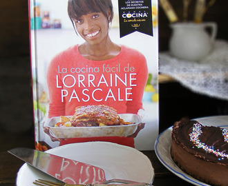 TARTA DE CHOCOLATE Y QUESO SIN HORNO {Mis libros: La Cocina FÃ¡cil de Lorraine Pascale}