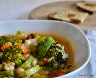 Vegetarisch am Wochenende #4: Italienische Gemüsesuppe