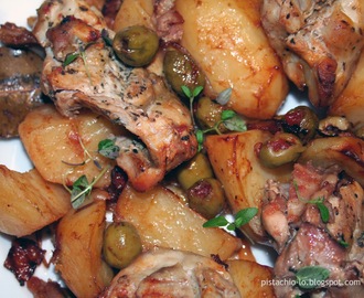 Kurczak pieczony  z oliwkami, ziemniakami i cytryną czyli szybko, ale pysznie.