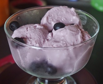 Blueberry Cheesecakes Frozen Yogurt