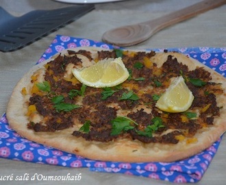 Lahmacun ou pizza Turque
