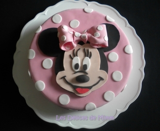 Gâteau Minnie Mouse en pâte à sucre (tutoriel)