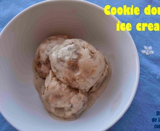 Cookie dough ice cream - {helado de vainilla con galletas}