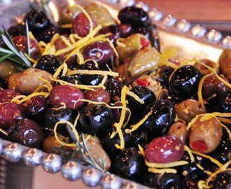 Rosemary Lemon Olives - the perfect summer appetizer for dinner al fresco . . . paired with a nice white wine