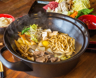 Sukiyaki na panela WOK: receita tradicional e saborosa para fazer em casa