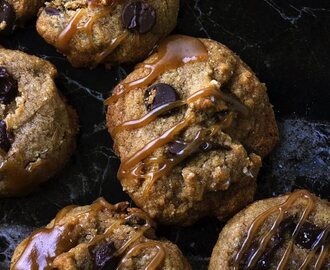 Healthy Salted Caramel Chocolate Chip Cookies