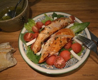 Salade sucré-salé au poulet grillé