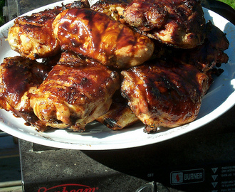 Recette de poulet farci aux champignons, grillé au barbecue ou à la plancha