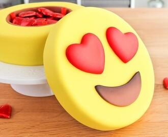 Torta de Emoji para San Valentin - Caja de Bombones 😍 Tan Dulce