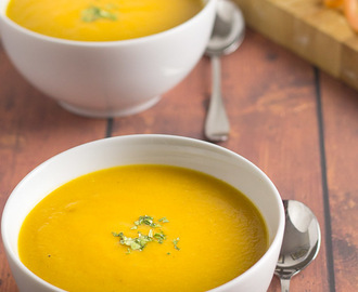 Simple Spiced Carrot Soup