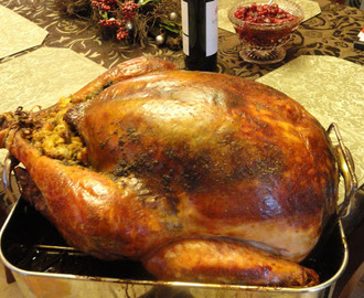 Super Moist Turkey Baked In Cheesecloth And White Wine
