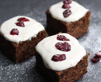 A Healthy Alternative Christmas Cake (Glutenfree, Lactose free, Low Carb, Low FODMAP, Low Sugar)
