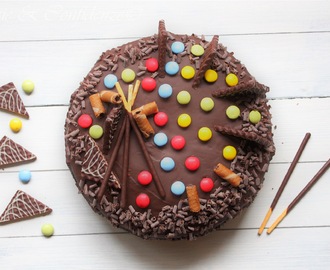 Torta di compleanno al cioccolato (sponge cake)