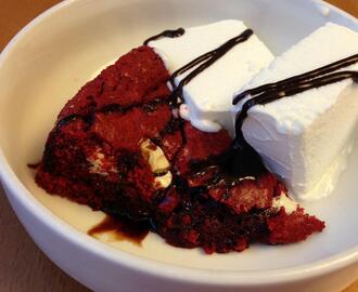 Red Velvet Cookie Cake (gluteeniton)