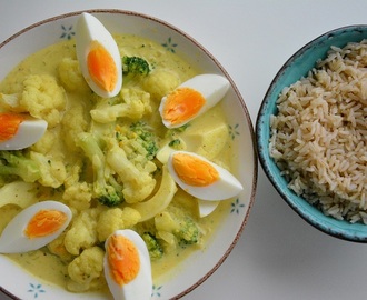 Curry met ei en rijst