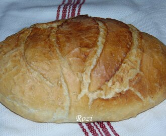 Kovászolt kenyér, sütőben sütve