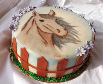 Festett lovas torta / Horse cake