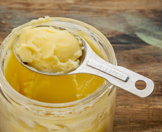 Dlaczego warto jeść masło klarowane (GHEE)