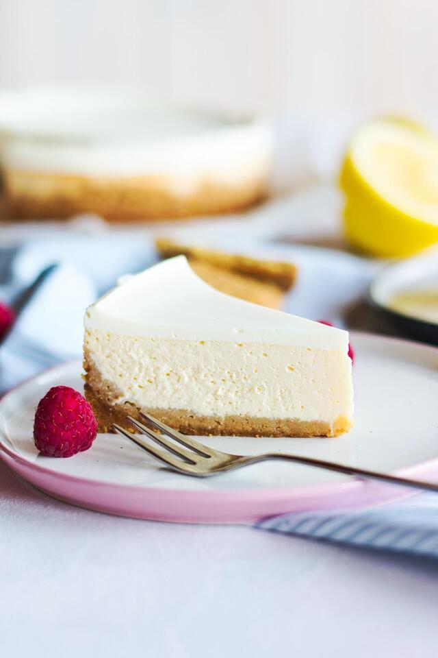Cheesecake od limuna - provjermeni ljetni favorit!