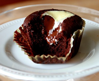 Chocolate-Cream Cheese Cupcakes