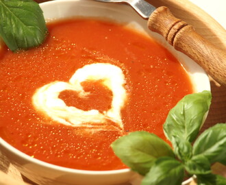 Kocham to! - Fantastyczna zupa ze świeżych pomidorów