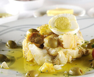 Bacalhau em Lascas com Batatas e Ovos