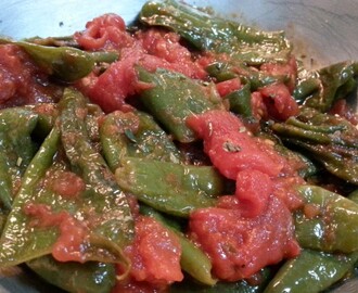 Pimientos verdes en salsa de tomate – Friarielli (Peperoni) o Friggitelli al pomodoro