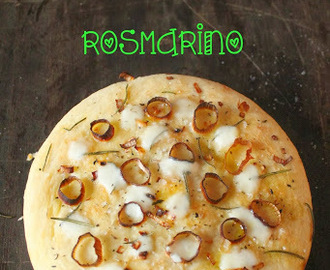 focaccia con porri,olio d'oliva alla lavanda e rosmarino / focaccia bread with leeks,lavender olive oil and rosmary