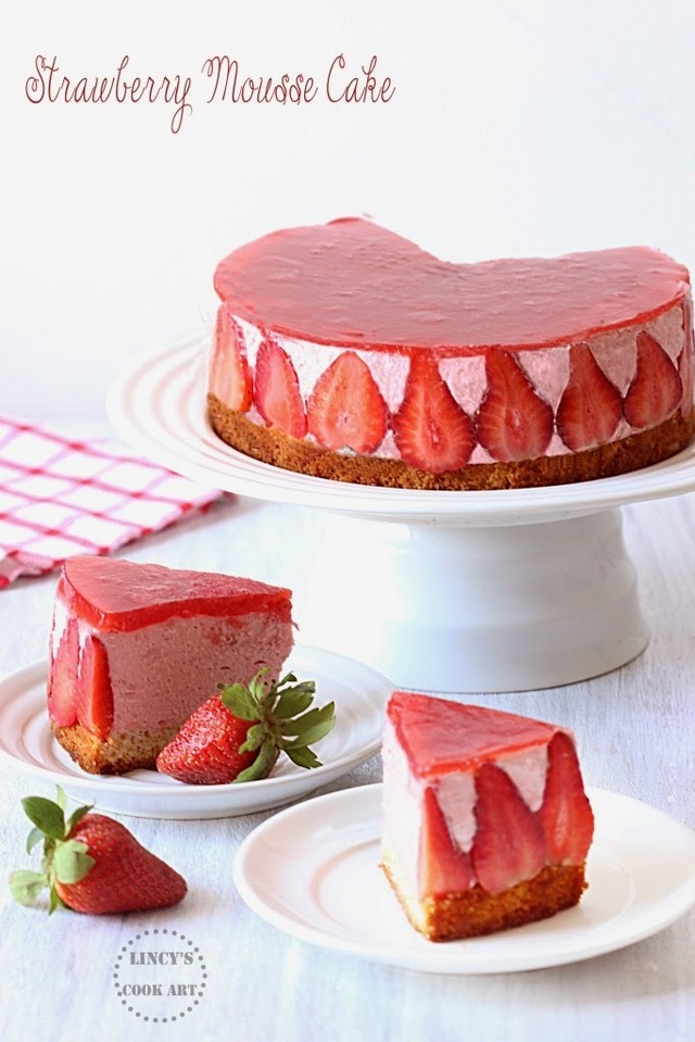 Strawberry  Mousse Cake