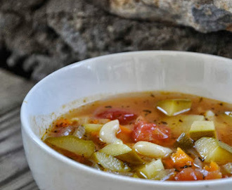 Minestrone: Hello, soup season.