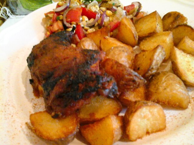 Sárgabarackos ropogós csirke/sült zöldség salátával és steak burgonyával…