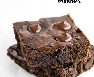 Fudgy Black Bean Brownies + 5 Shareable Valentine’s Day Desserts