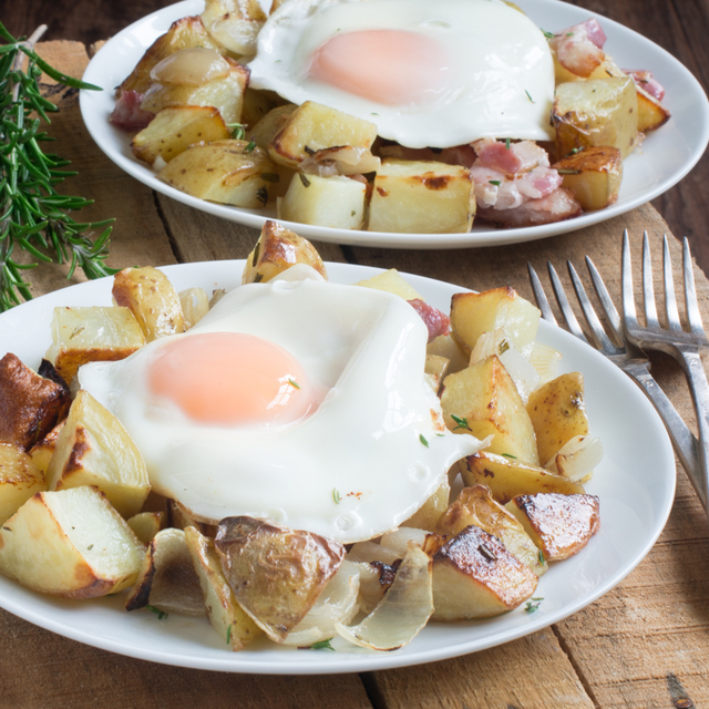Brunch Potatoes with Bacon & Eggs