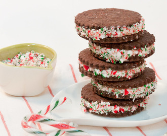 Chocolate Mint Sandwich Cookies - 12 Days of Cookies - Day 3