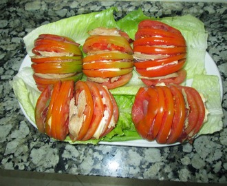 Tomates rellenos asados al horno