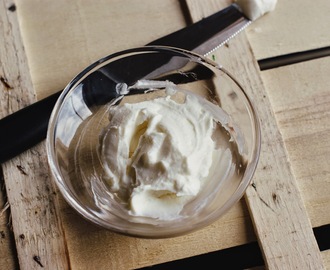 1 Ingredient Homemade Cream Cheese/Formaggio Spalmabile fatto in casa con 1 ingrediente!